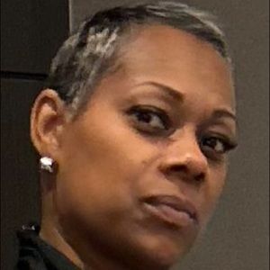 Meet your Posher, Anita